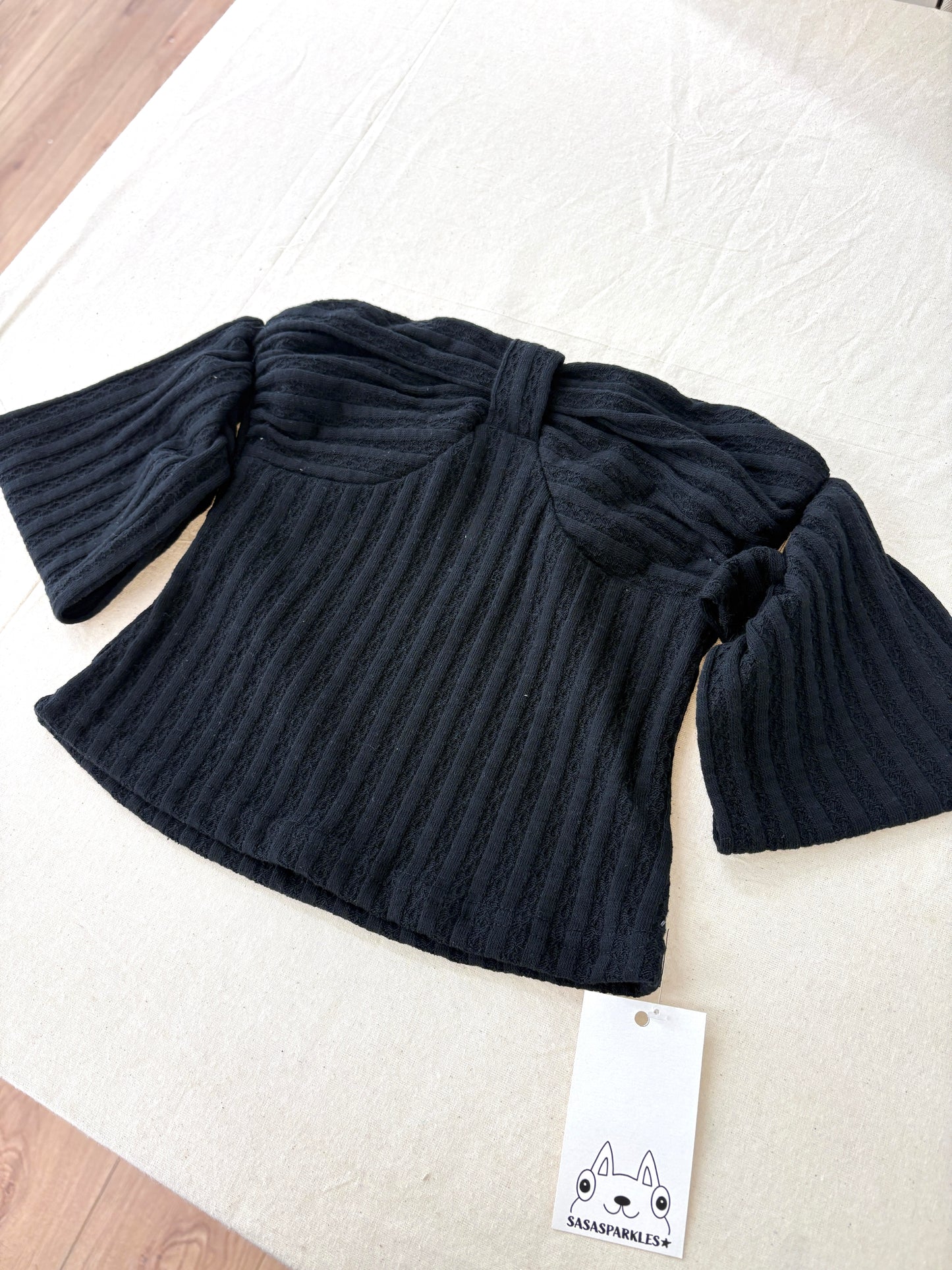 Patterned Off-Shoulder Top 露肩織紋上衣